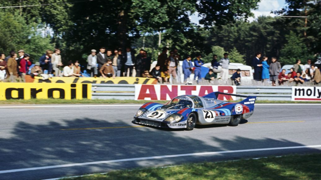 HDI 44457 Porsche homenaje a Vic Elford - Semanal Clásico - Revista online de coches clásicos, de colección y sport